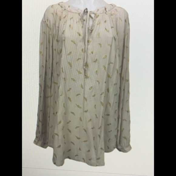 TORRID 1 | Women’s Size 1X | Long Sleeve Ivory Gold Feathers Crepe Blouse Top - Picture 14 of 14